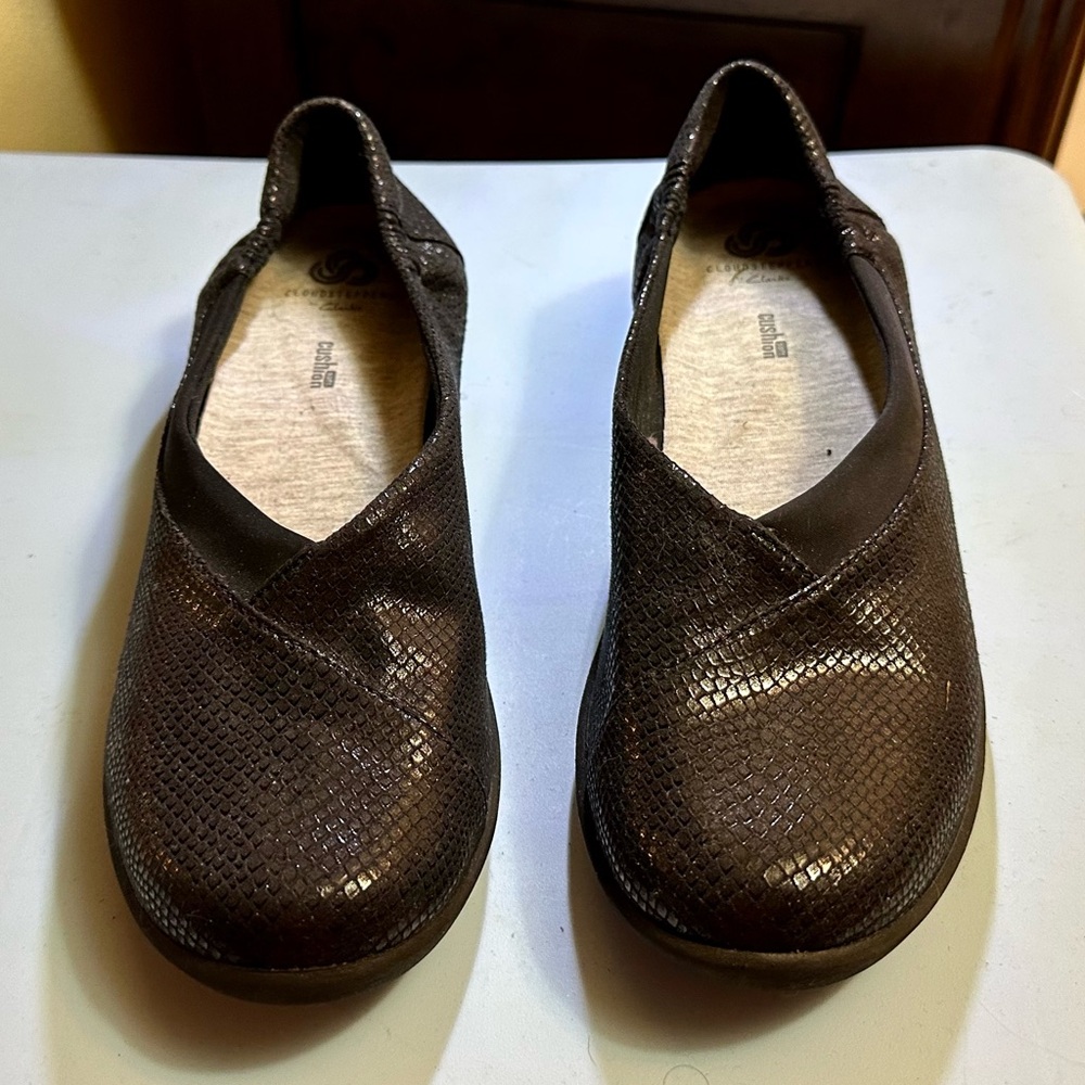 Clarks Cloudsteppers Black Slip-On Shoes